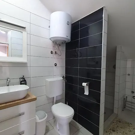 Penthouse Gradina 아파트 도보이